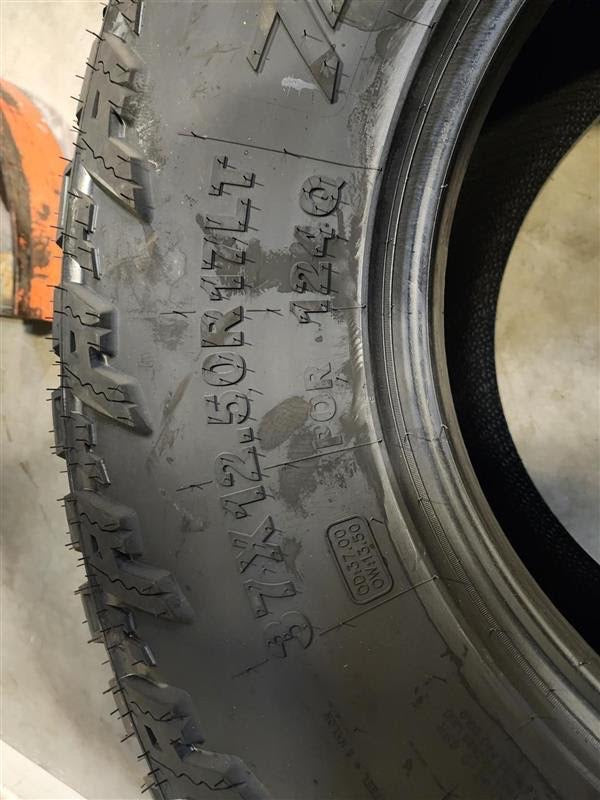 LT 37x12.5x17 Amp TERRAIN ATTACK M/T E Mud All Season Tires