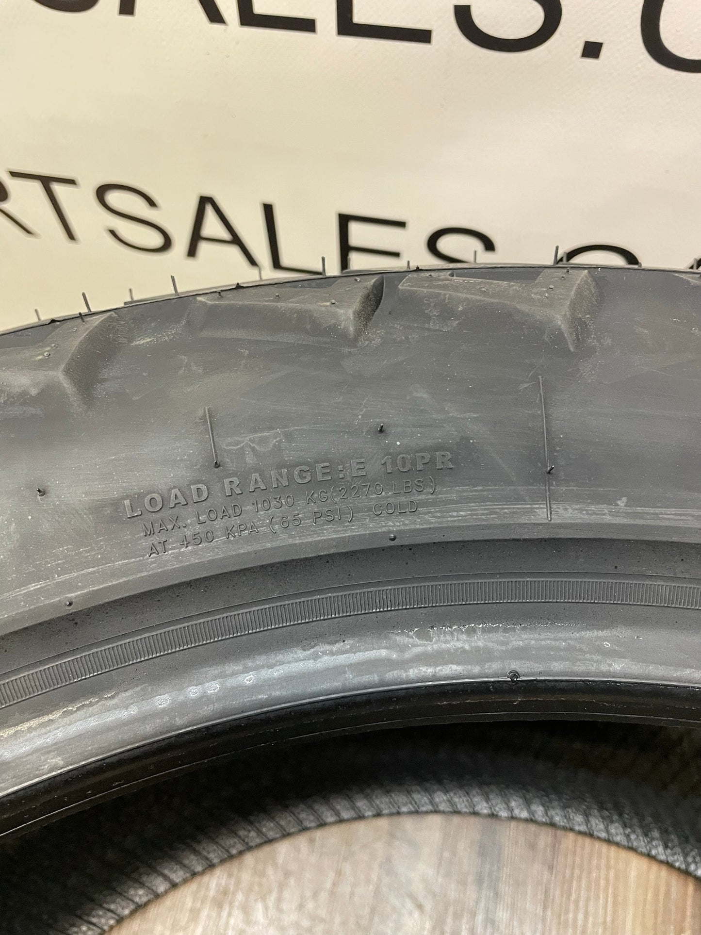 LT 33x12.5x22 Amp TERRAIN ATTACK A/T E All Season Tires
