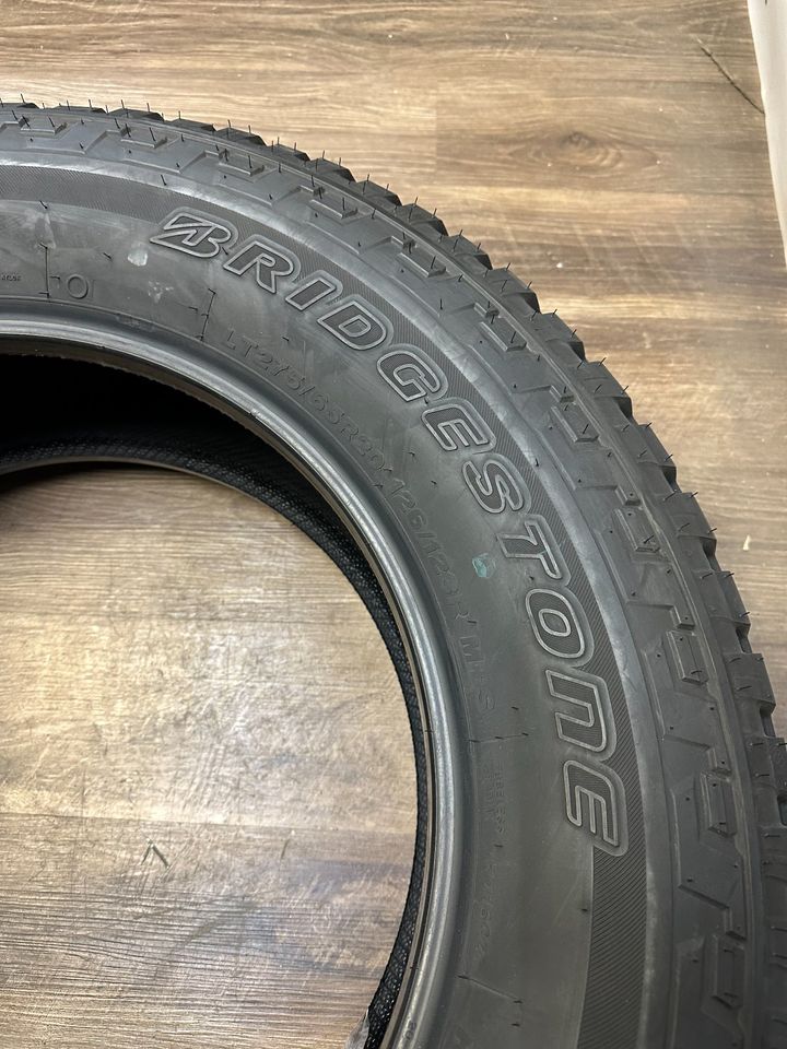 275/65/20 Bridgestone Dueler E Tires. (takeoffs)