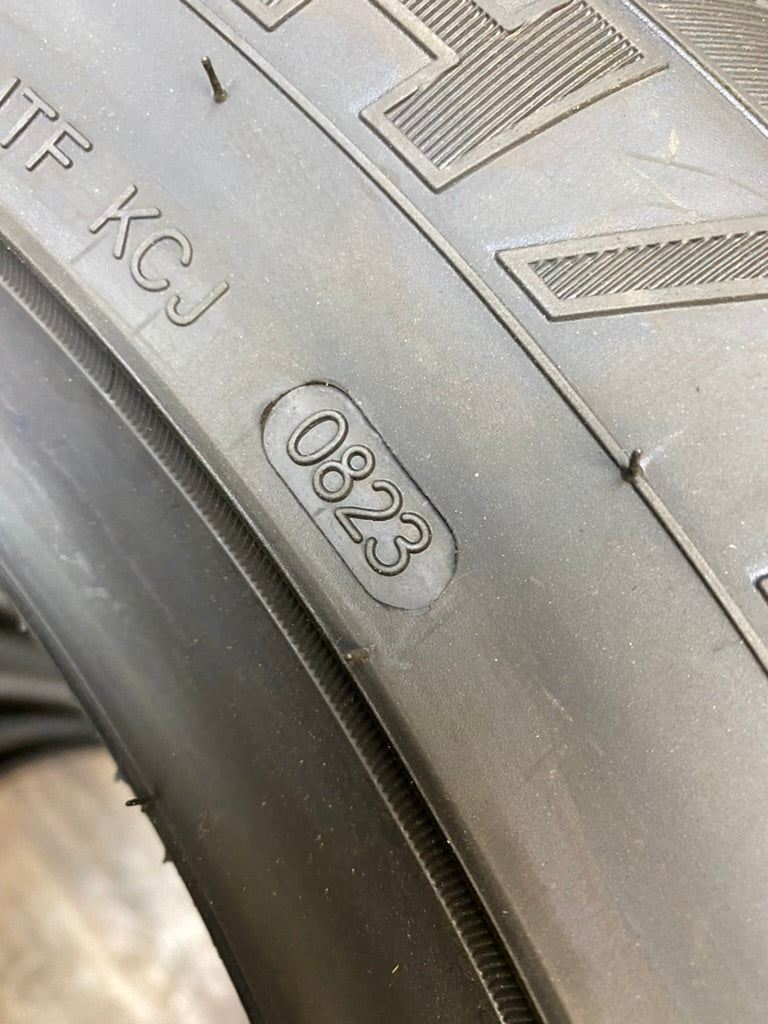 275/55/20 Westlake all season / 4 tires
