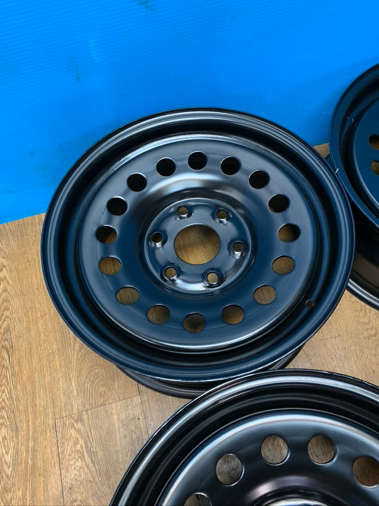 17x7.5 Black Steel Rims 6x135 Ford F-150 Expedition