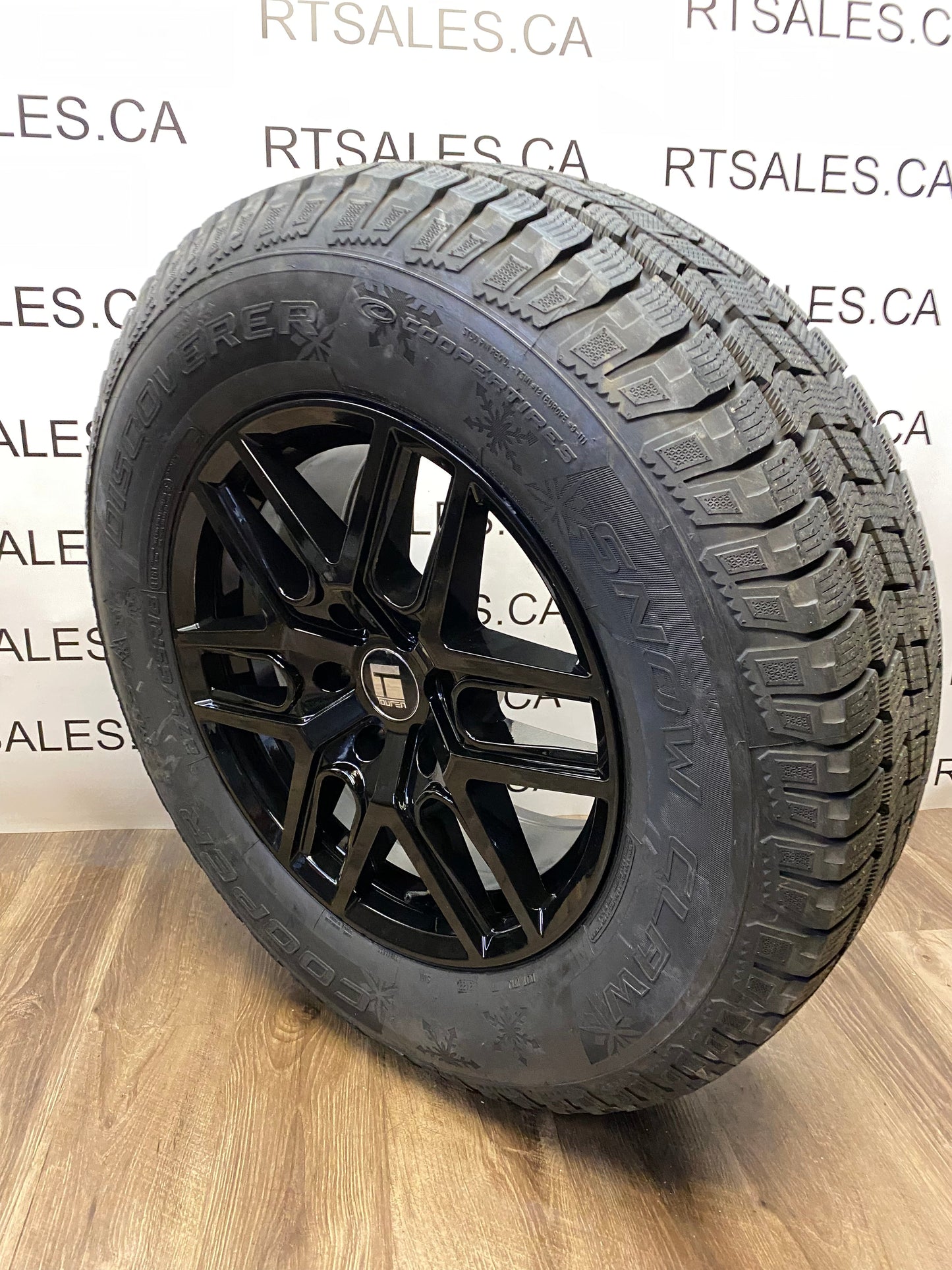 275/65/18 Cooper WINTER tires rims Chevy GMC Ram Toyota 6x139 1500