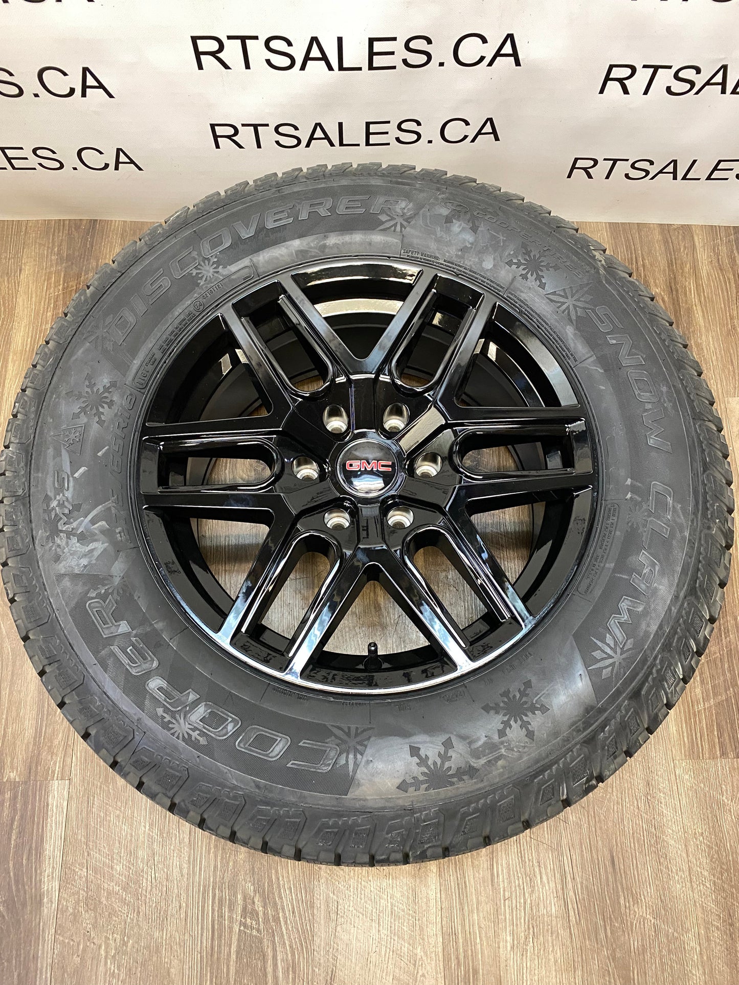 275/65/18 Cooper WINTER tires rims Chevy GMC Ram Toyota 6x139 1500