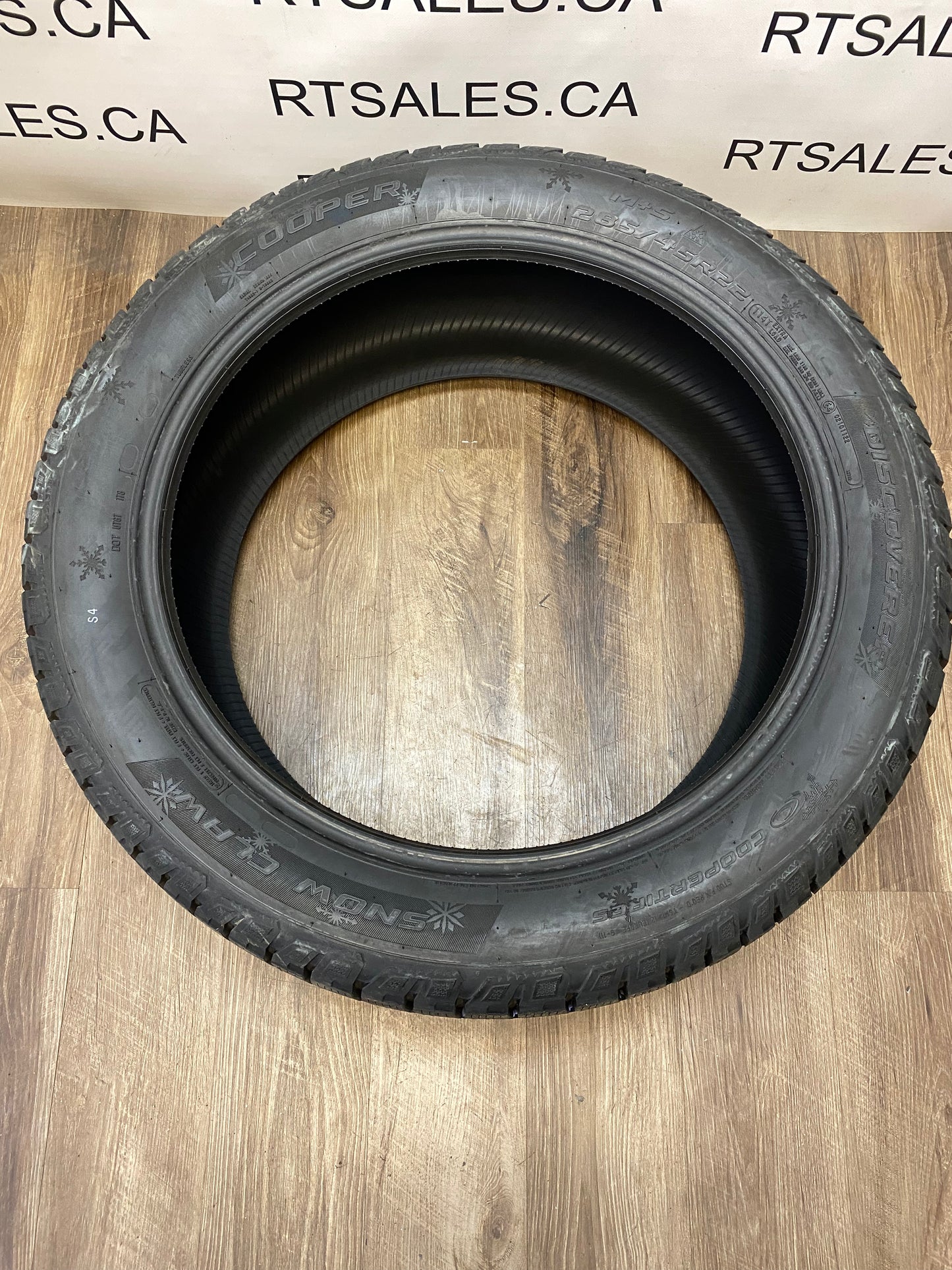 285/45/22 Cooper Discoverer Snow Claw Winter FOUR 22 inch Tires