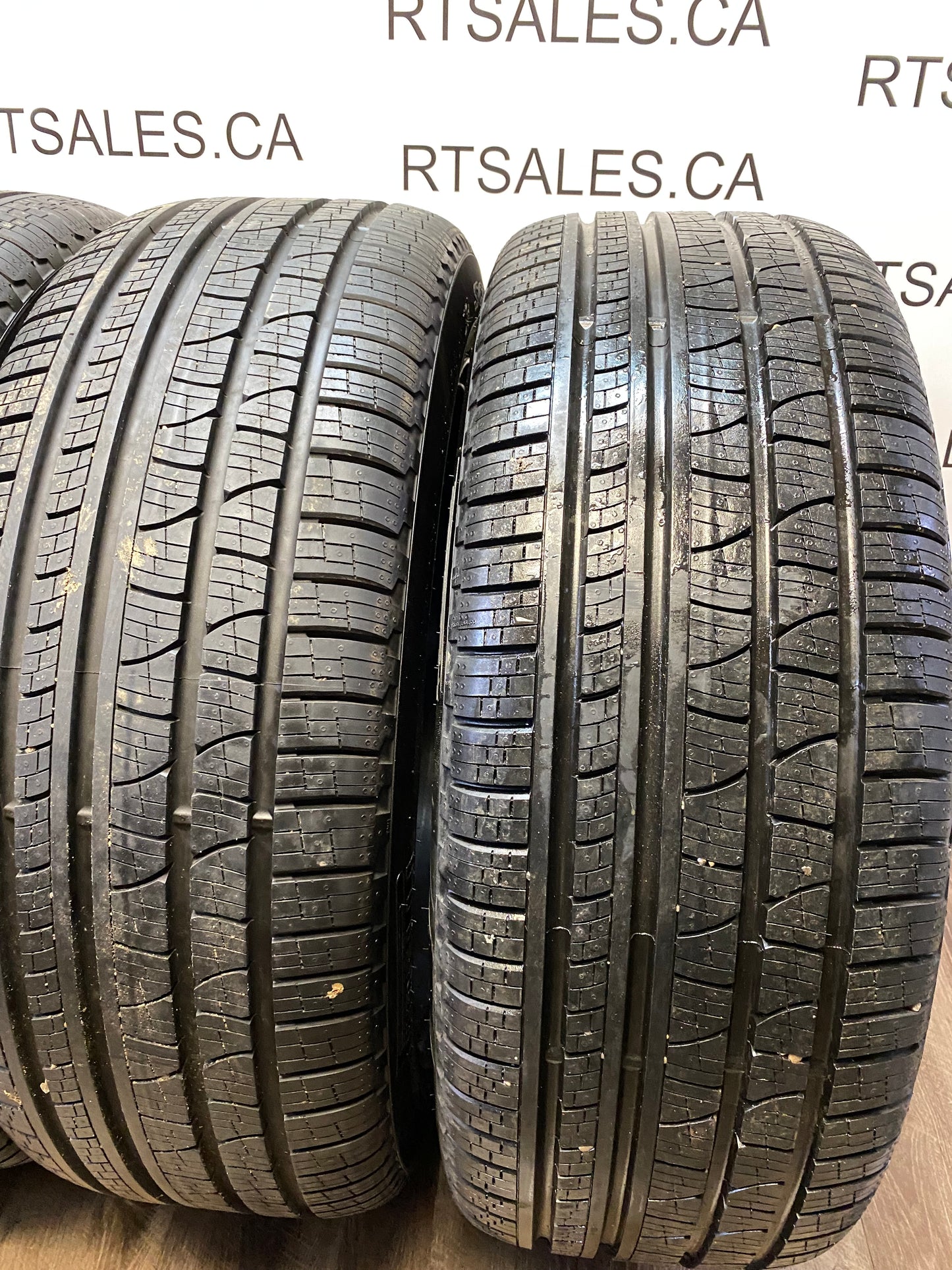285/45/22 Pirelli Scorpion A/S on 22" Ram 1500 limited rims 6x139