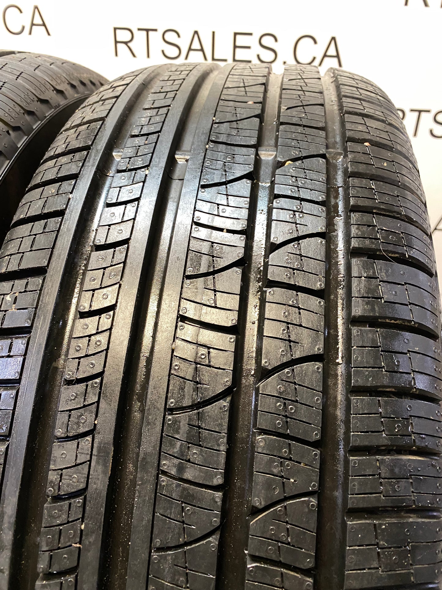 285/45/22 Pirelli Scorpion A/S on 22" Ram 1500 limited rims 6x139