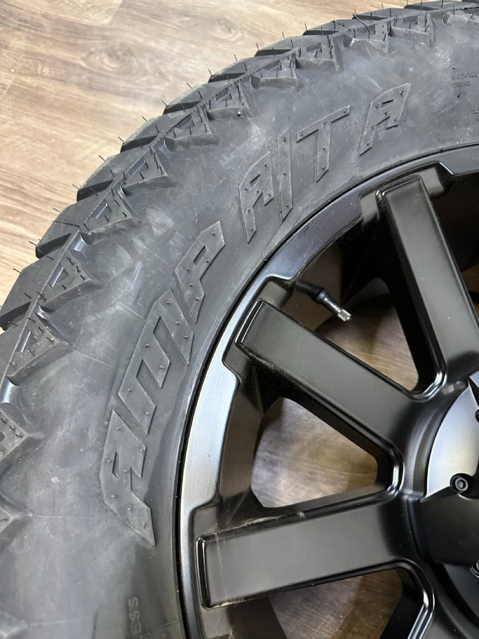 35x12.5x20 AMP Attack tires Fuel Rims Dodge Ram GM 2500 3500