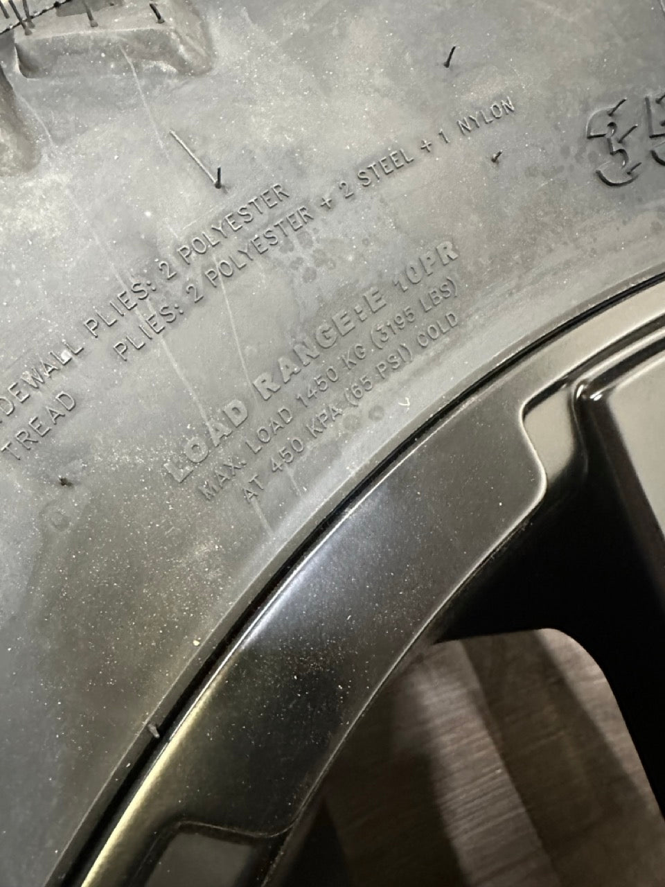 35x12.5x20 AMP Attack tires Fuel Rims Dodge Ram GM 2500 3500