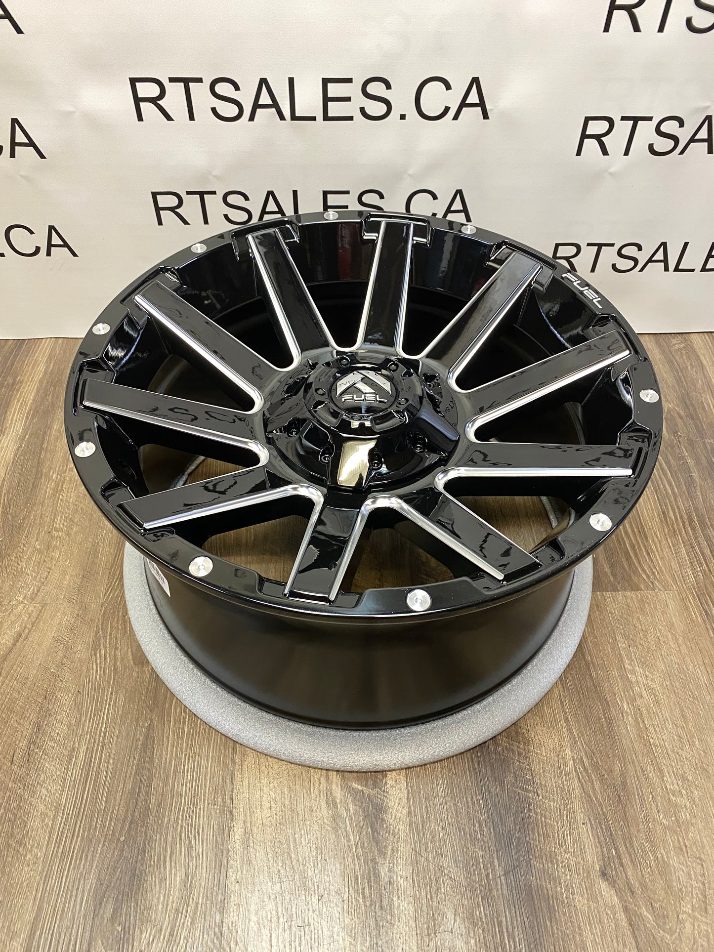 18x9 Fuel Contra Rims 5x114/127 Jeep Wrangler (Set of Five)