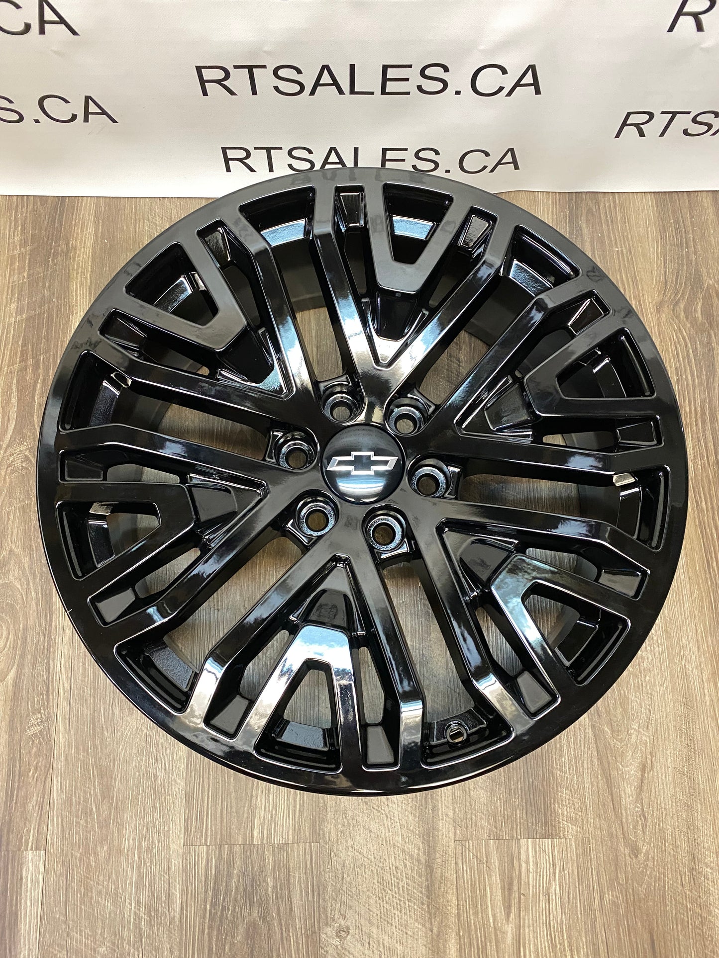 22 inch GMC Chevy Replika Rims 6x139.7 GM 1500 Ram