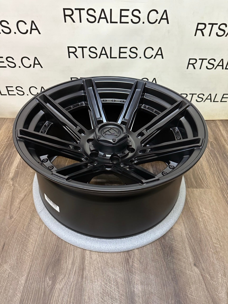 20x10 Fuel Rogue Rims 6x139.7