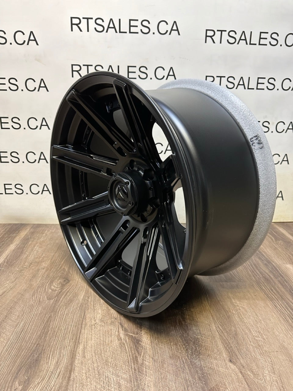 20x10 Fuel Rogue Rims 6x139.7