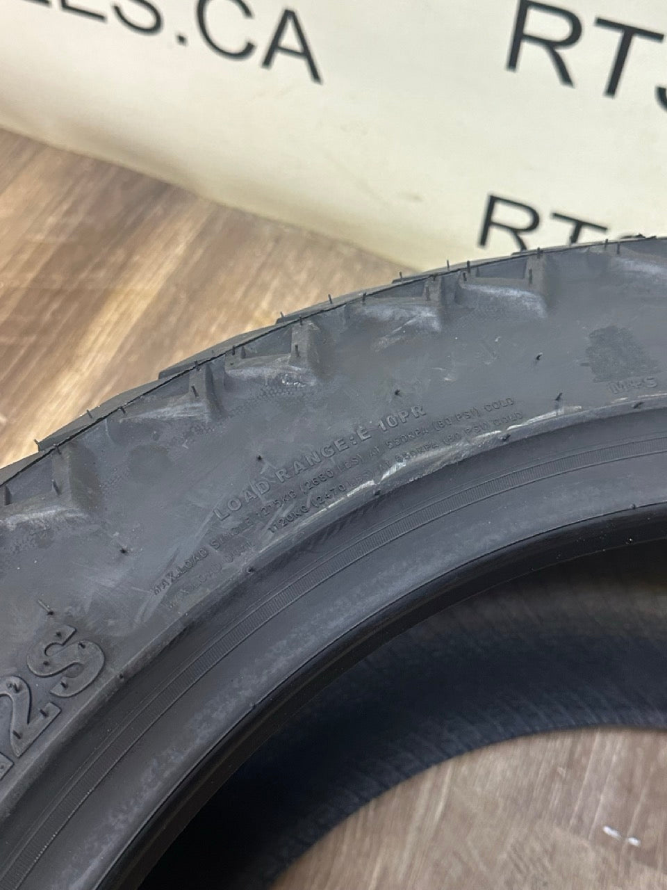 LT 265/50/20 Amp TERRAIN ATTACK A/T E All Season Tires