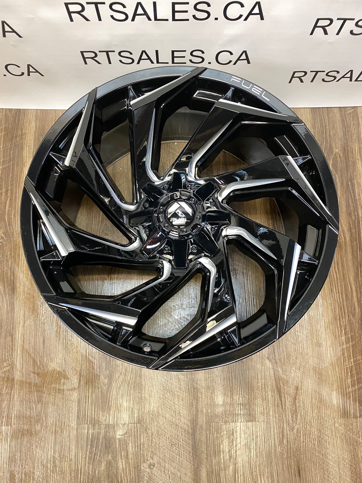 22x10 Fuel Reaction Rims 8x180 Chevy 2500 3500