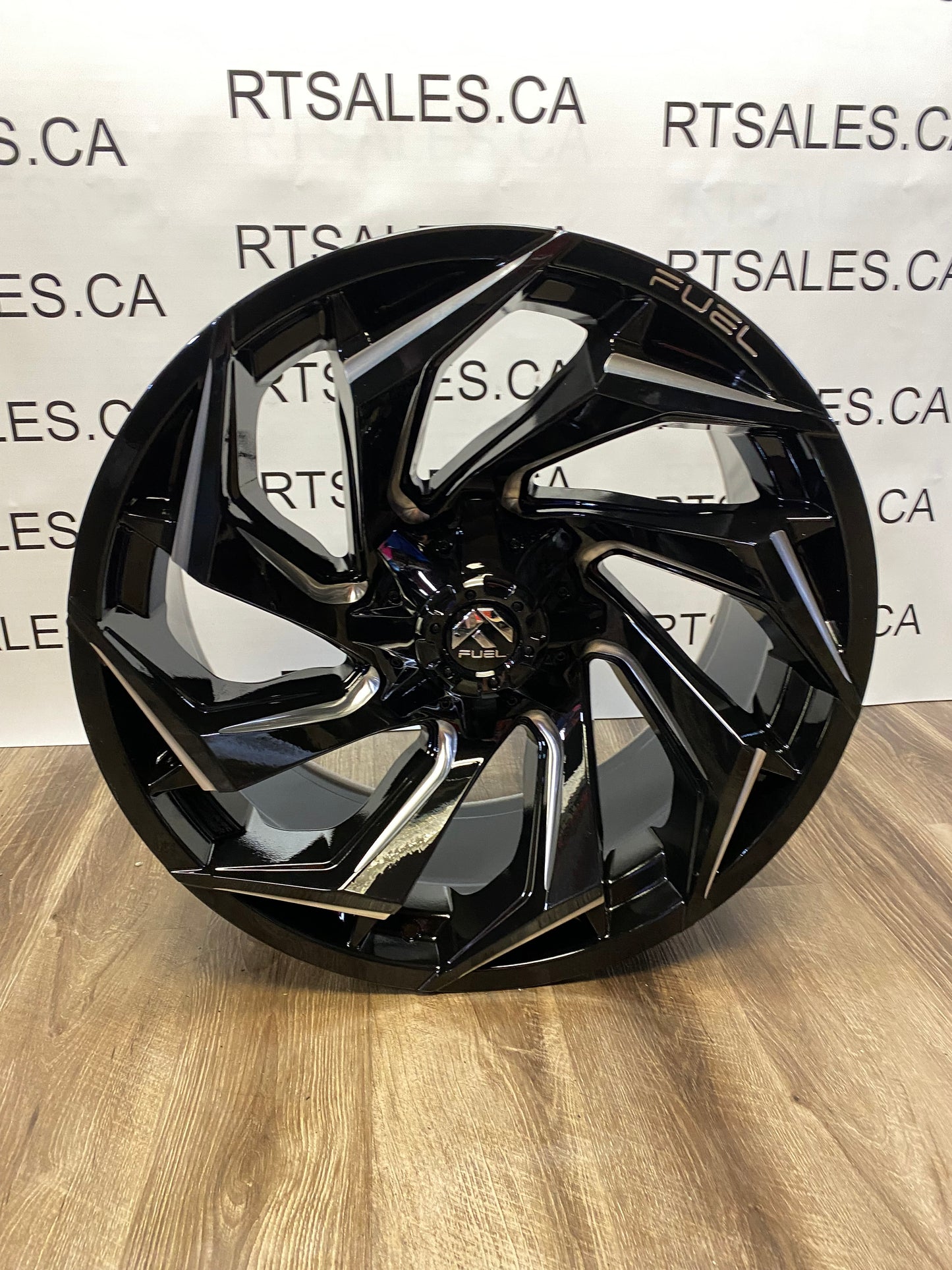 22x10 Fuel Reaction Rims 8x180 Chevy 2500 3500