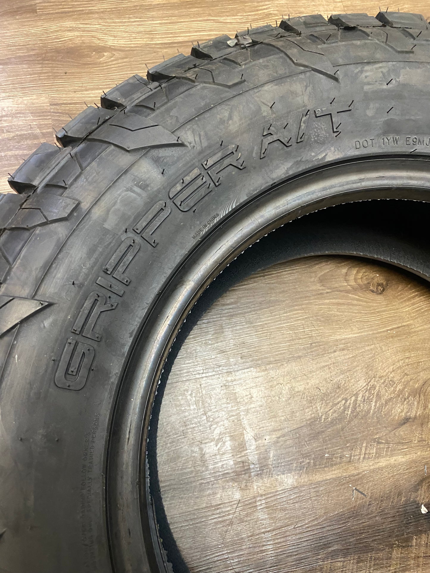 LT 285/65/18 Fuel Gripper A/T // LR-E (Set of Four)