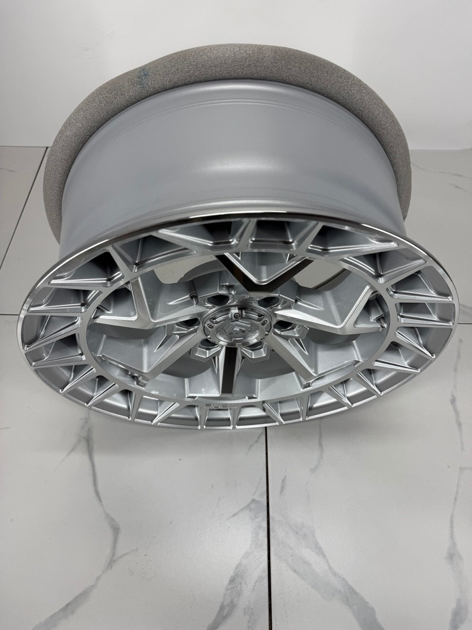 20x9 Fuel Charger Rims 6x135