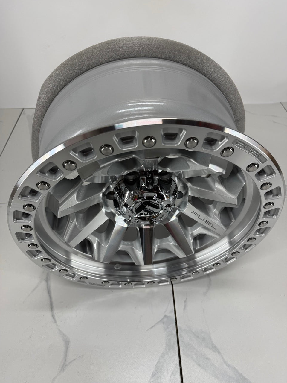 18x9 Fuel Covert Silver Machined Face Rims 6x139.7