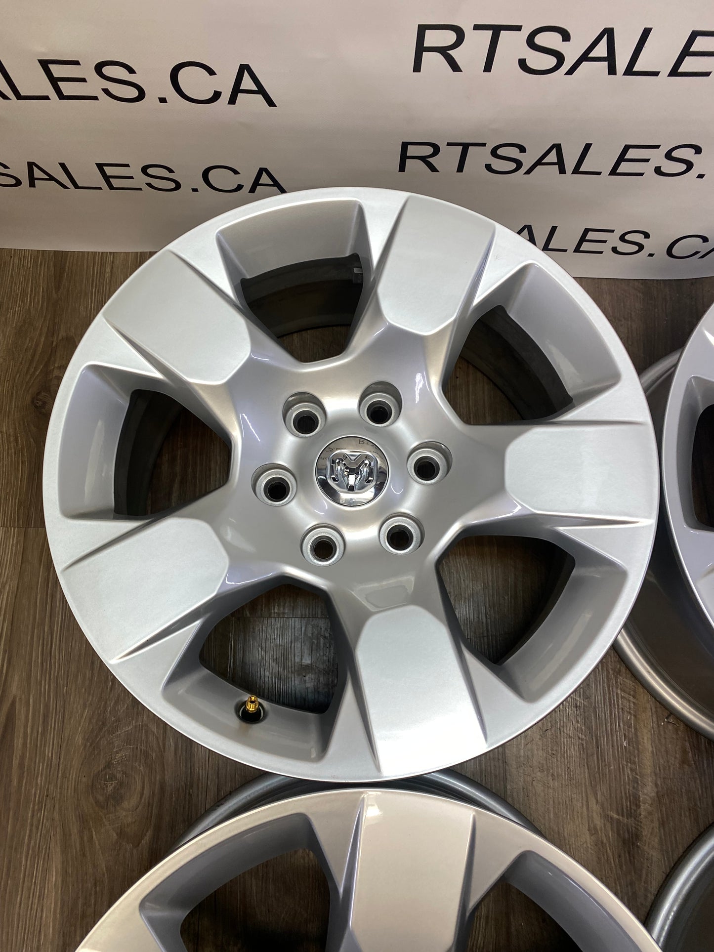 18 inch Factory Ram 1500 Rims 6x139.7