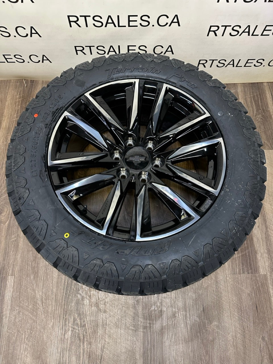 275/60/20 tires Rims 6x139.7 GMC Chevy 1500
