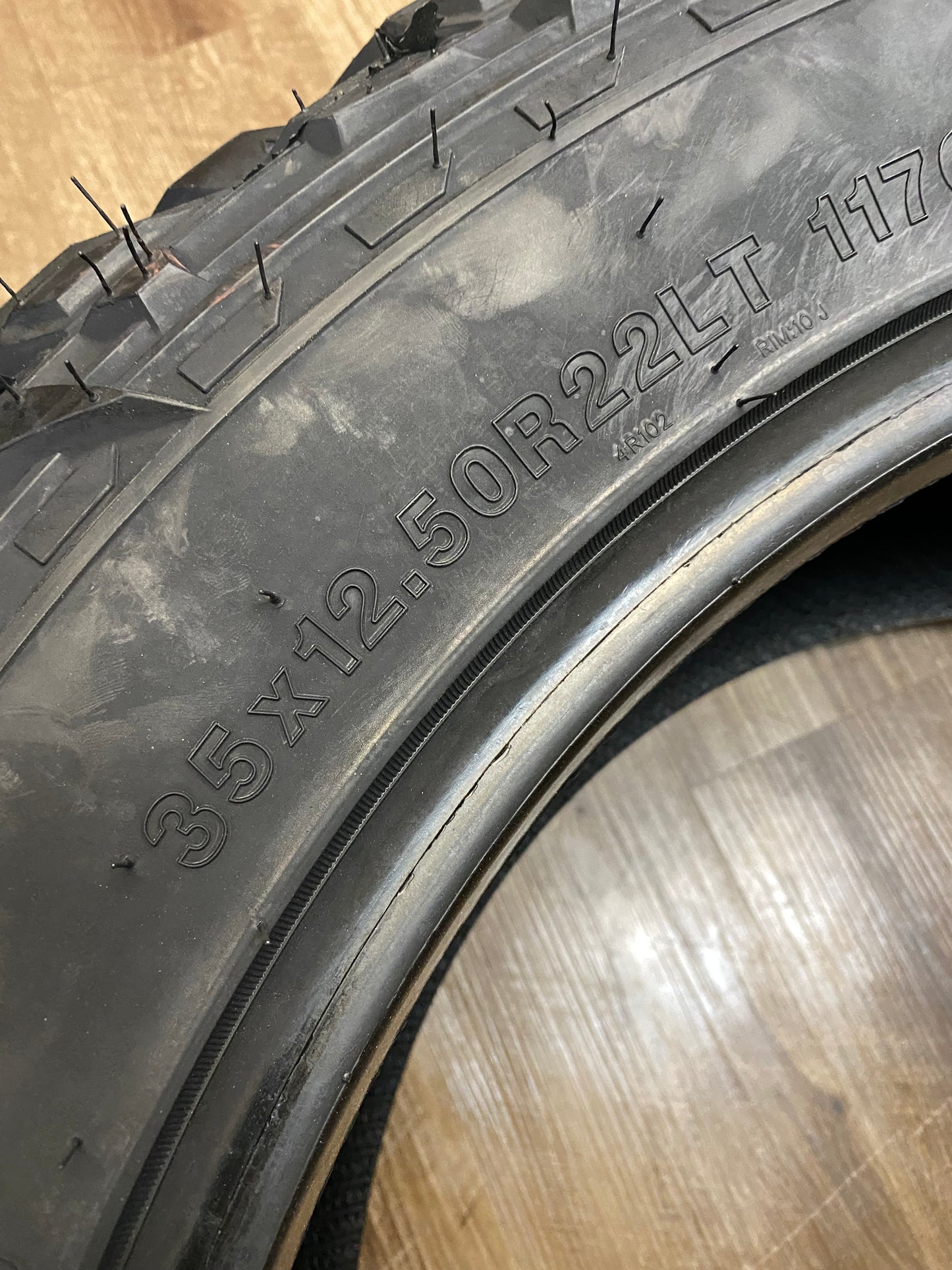 LT 35x12.5x22 Fuel GRIPPER M/T E Mud Tires