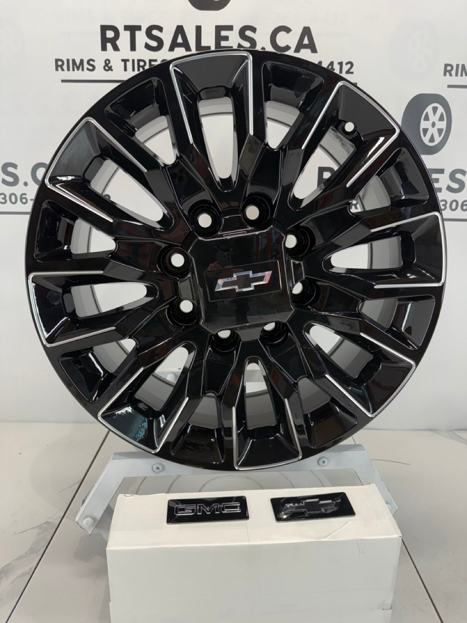 20x8.5 GMC CHEVY Replika Rims 8x180 2500 3500