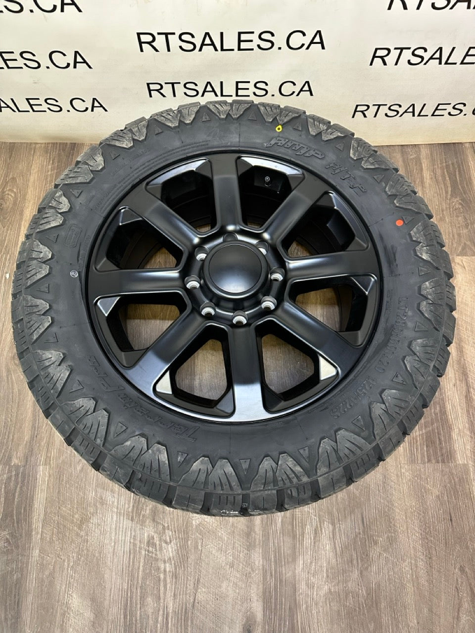 285/60/20 tires 20x8 Dodge Ram 2500/3500 Replika Rims 8x165