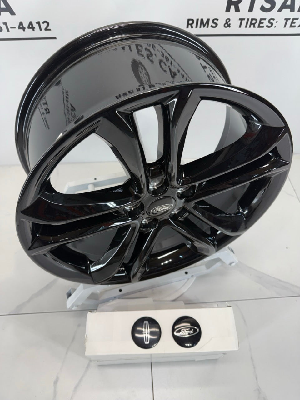 18x8 Replika R235 Rims 5x108