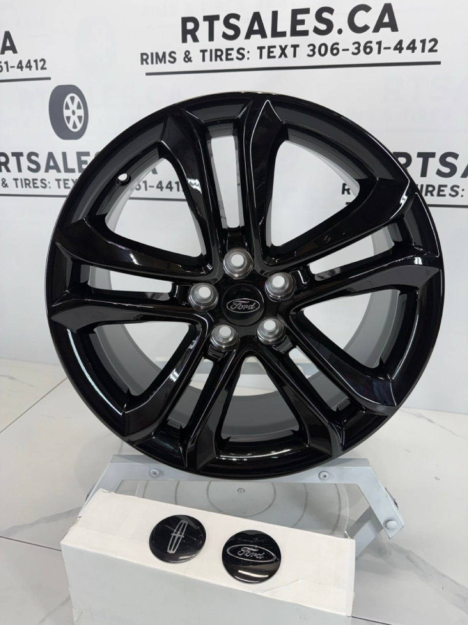 18x8 Replika R235 Rims 5x108