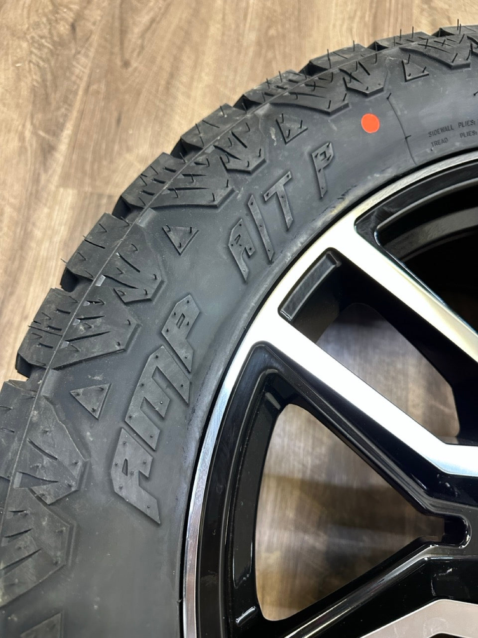 275/55/20 tires 20x9 Replika AT4 Chevy GMC Rims 6x139.7