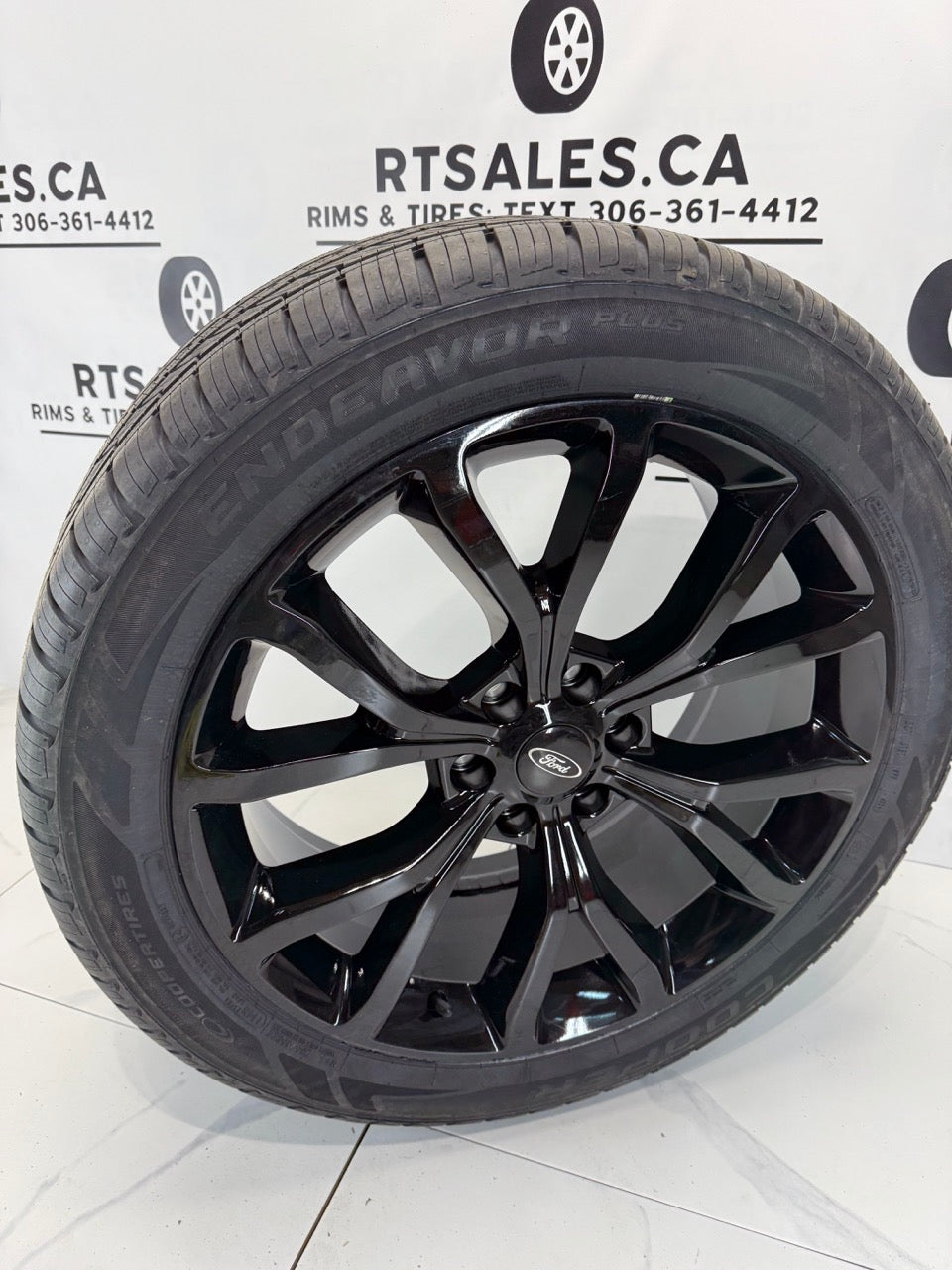 285/45/22 Cooper tires on 22 inch rims Ford F-150 6x135