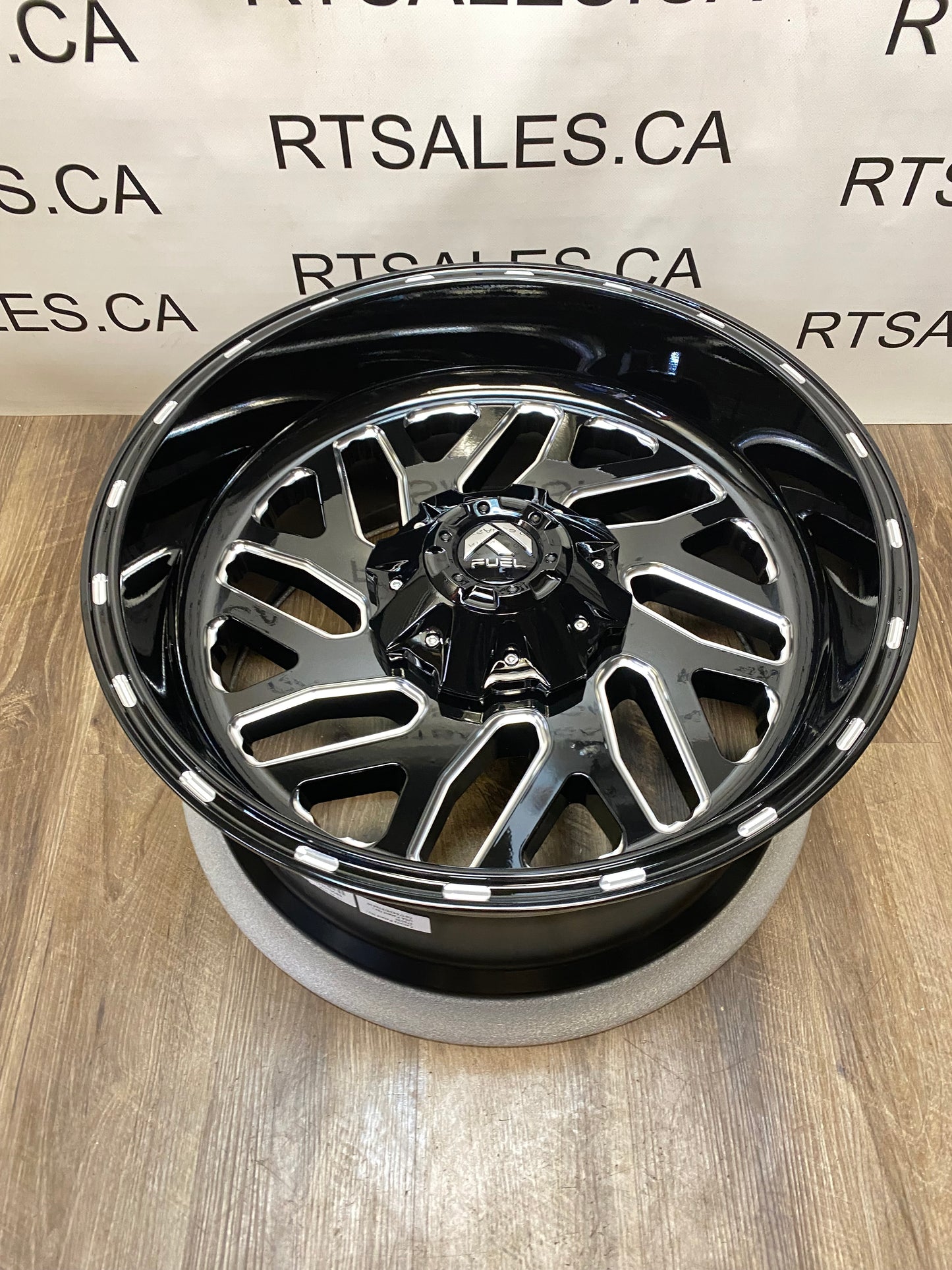20x10 Fuel Triton Rims 8x170 Ford F250 F350 Super Duty