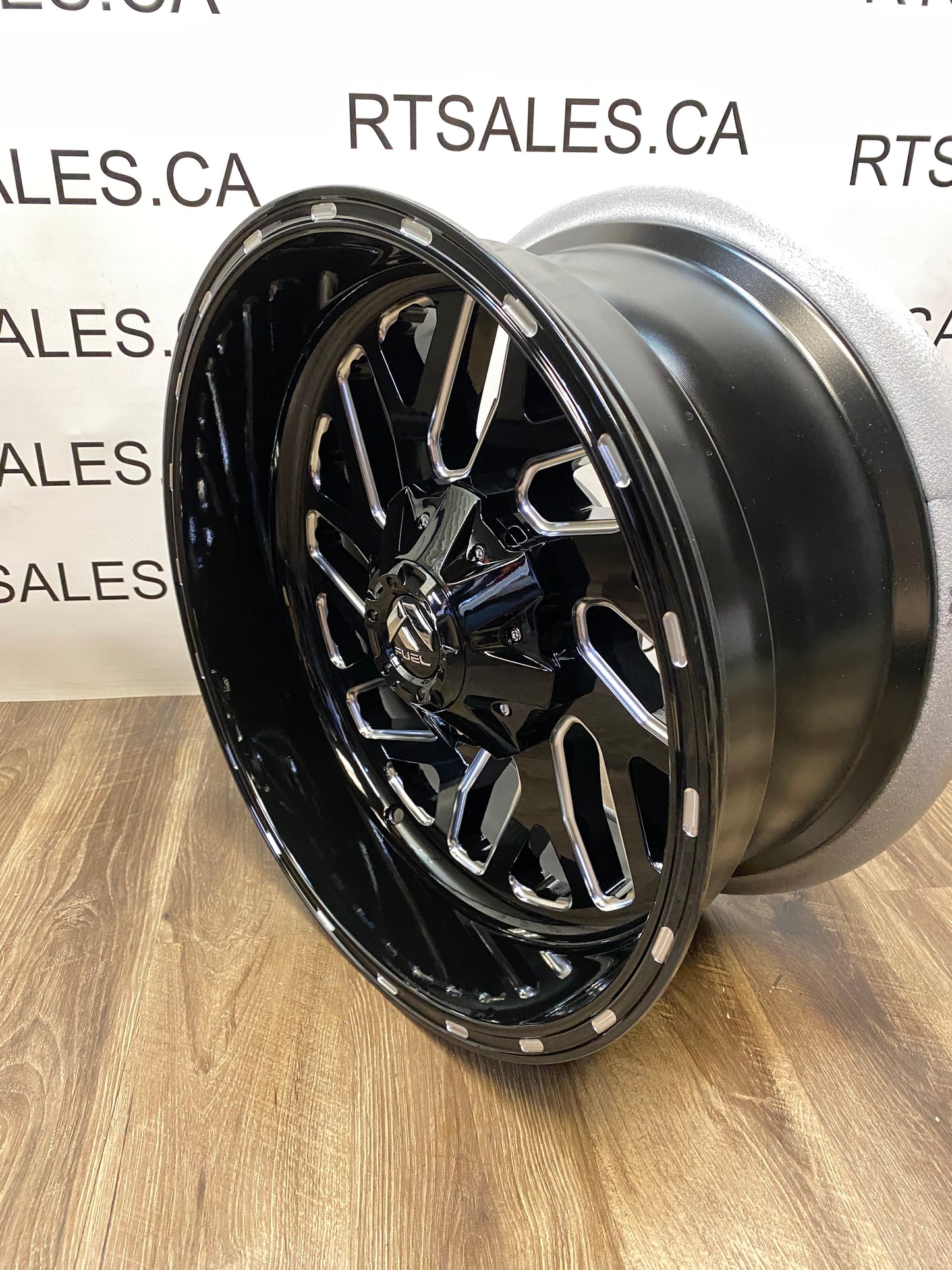 20x10 Fuel Triton Rims 8x170 Ford F250 F350 Super Duty