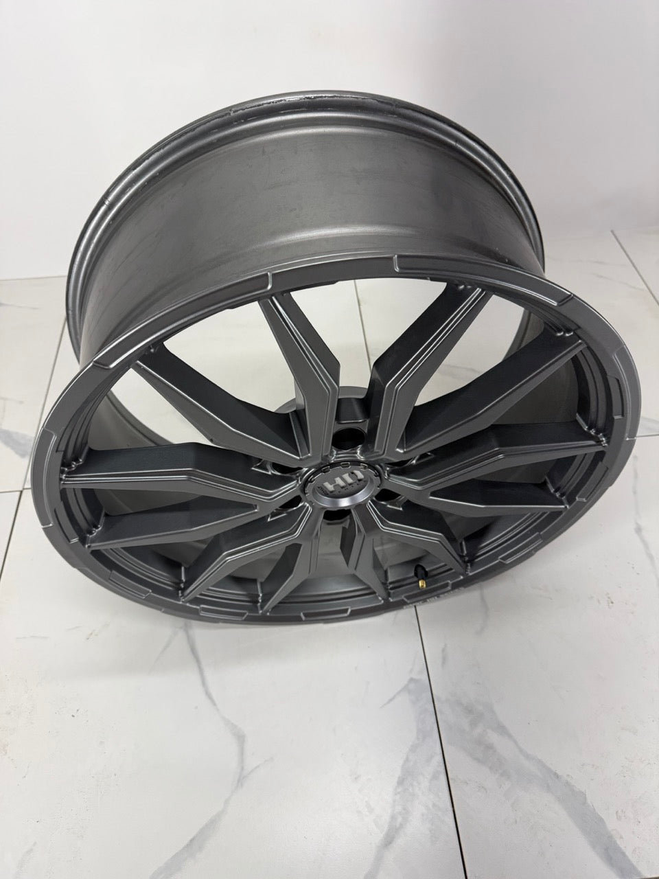 22x9.5 Fast Grit Gunmetal Rims 6x135 (Takeoffs)