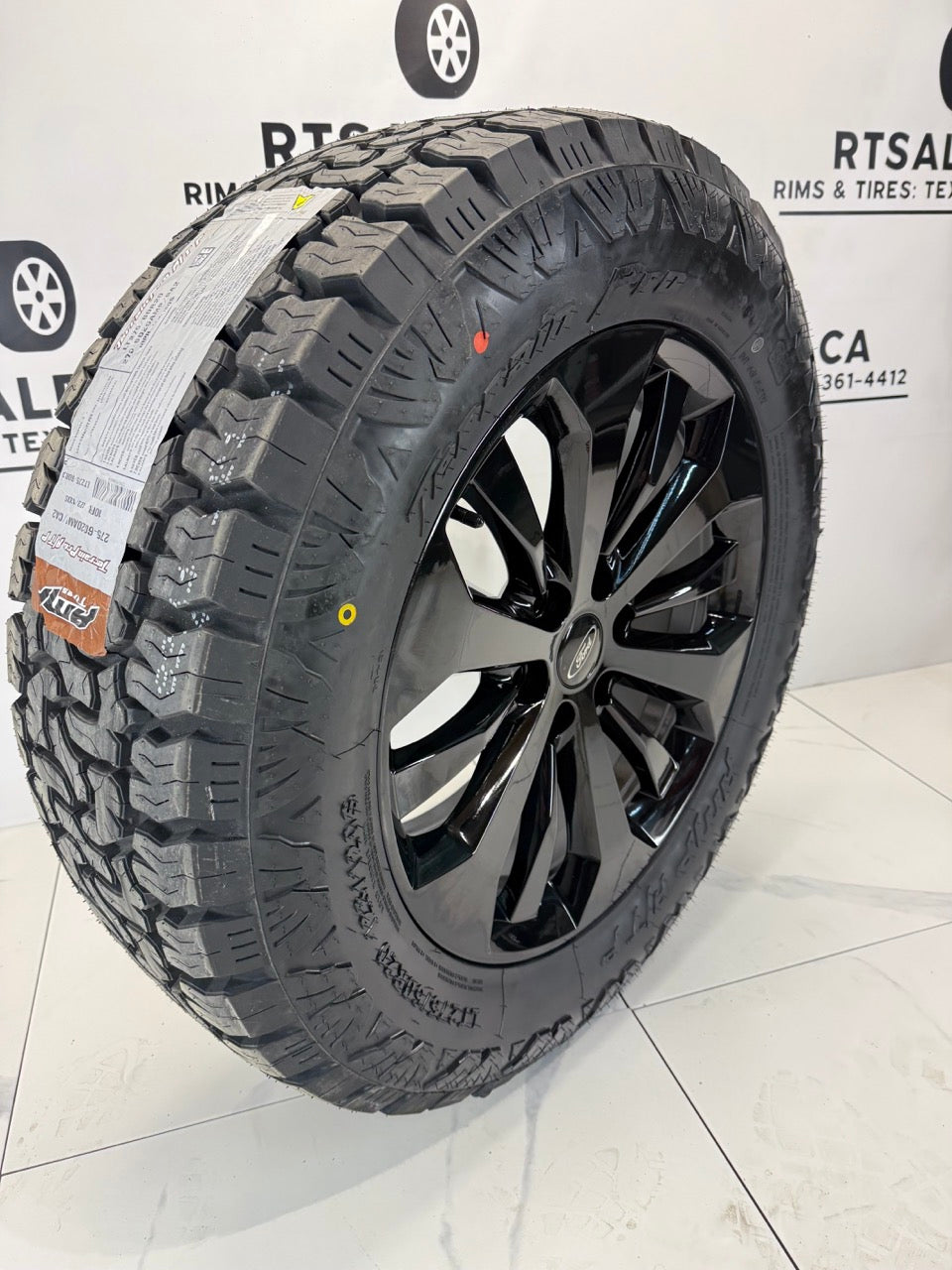 LT 275/60/20 Amp tires on rims Ford F-150 20 inch Limited
