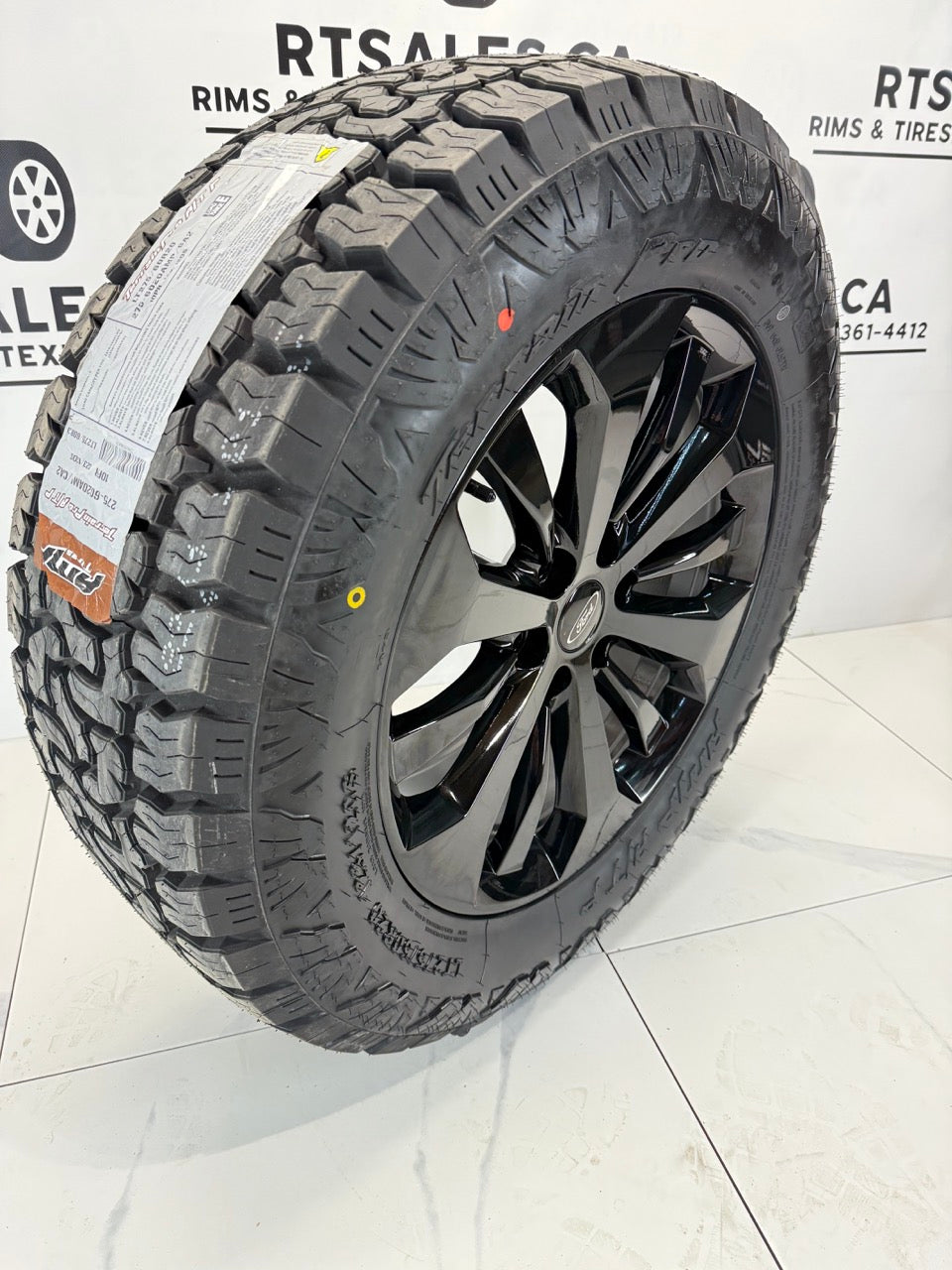 LT 275/60/20 Amp tires on rims Ford F-150 20 inch Limited