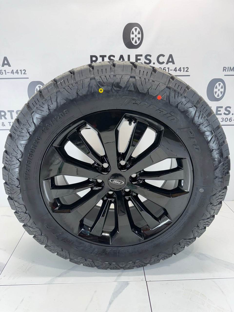 LT 275/60/20 Amp tires on rims Ford F-150 20 inch Limited
