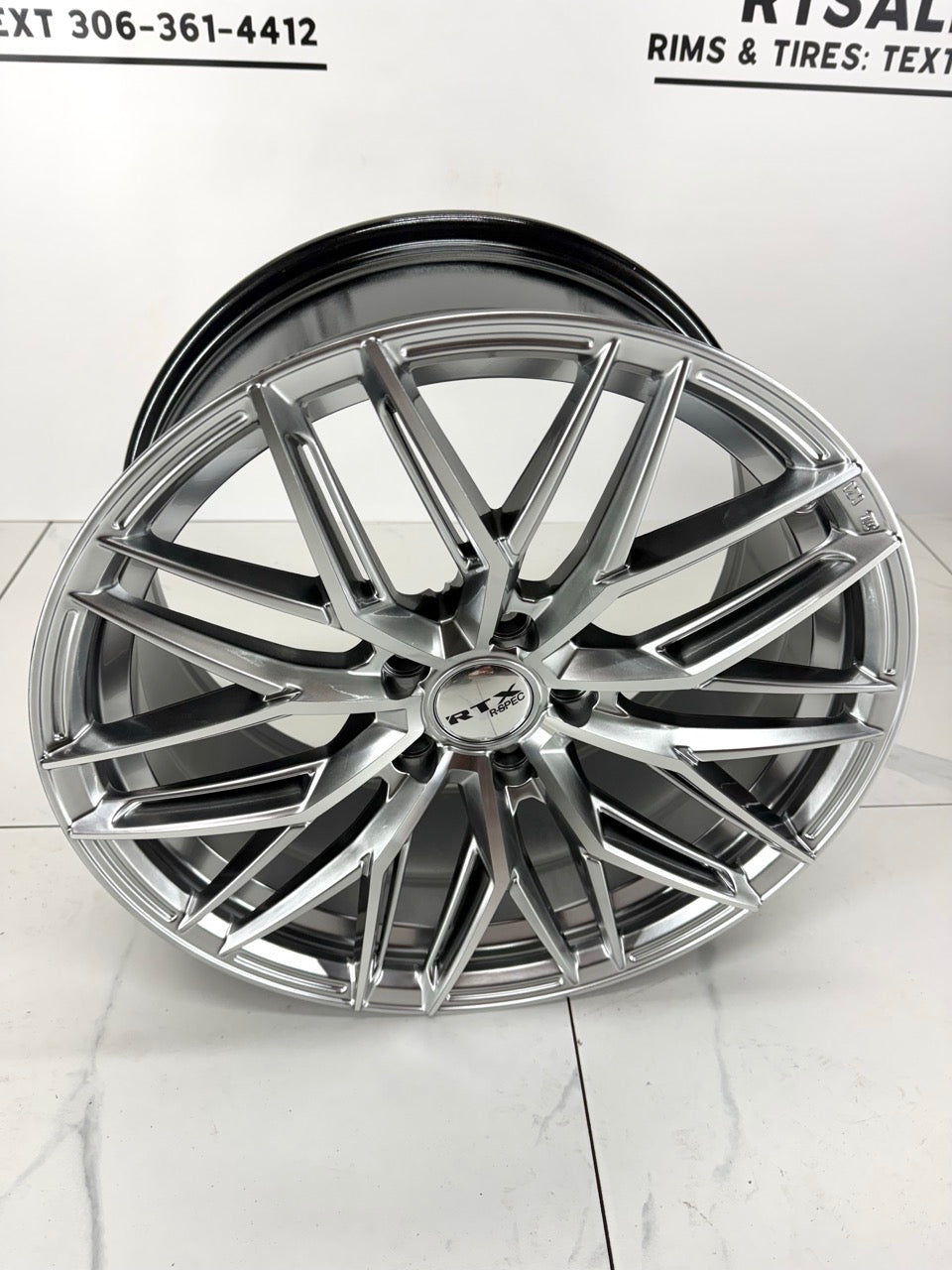 18x8.5 SW20 Silver with Machined Face Rims