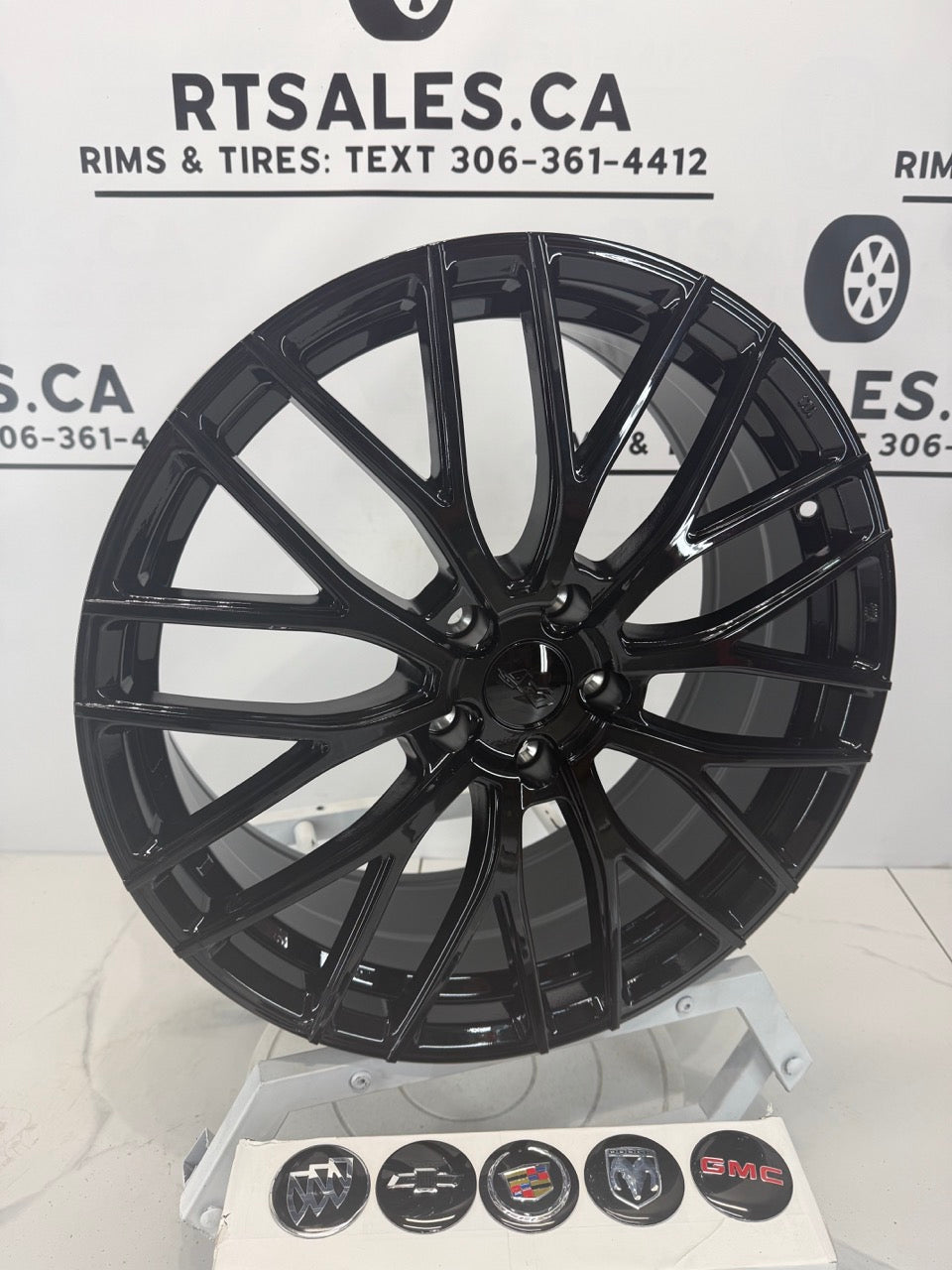 17x7 Dai Rims 5x115 Gloss Black