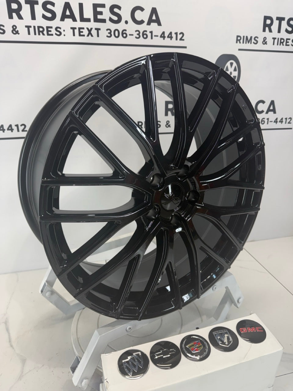 17x7 Dai Rims 5x115 Gloss Black