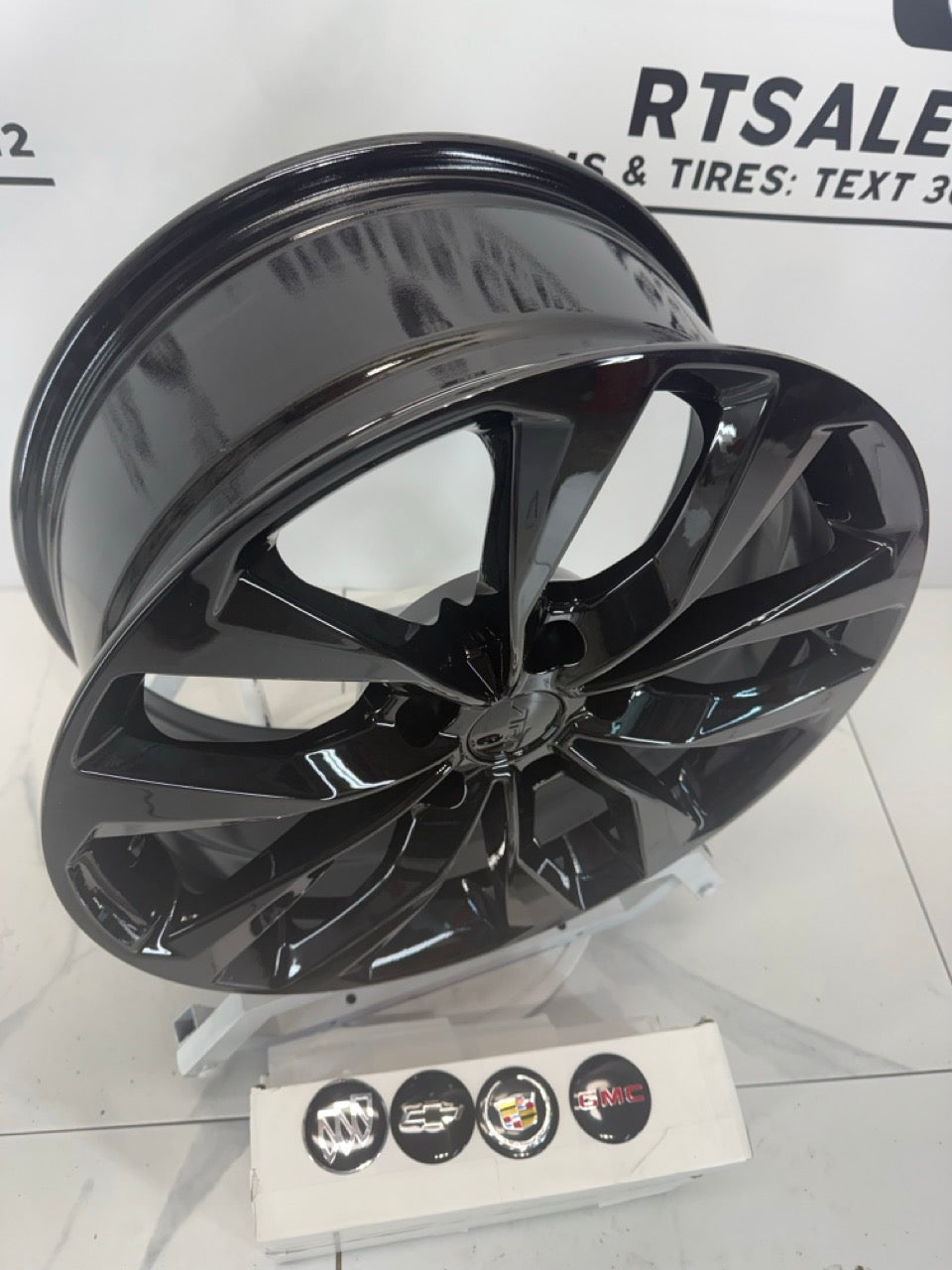 18x8 Black Dai one Rims 5x115