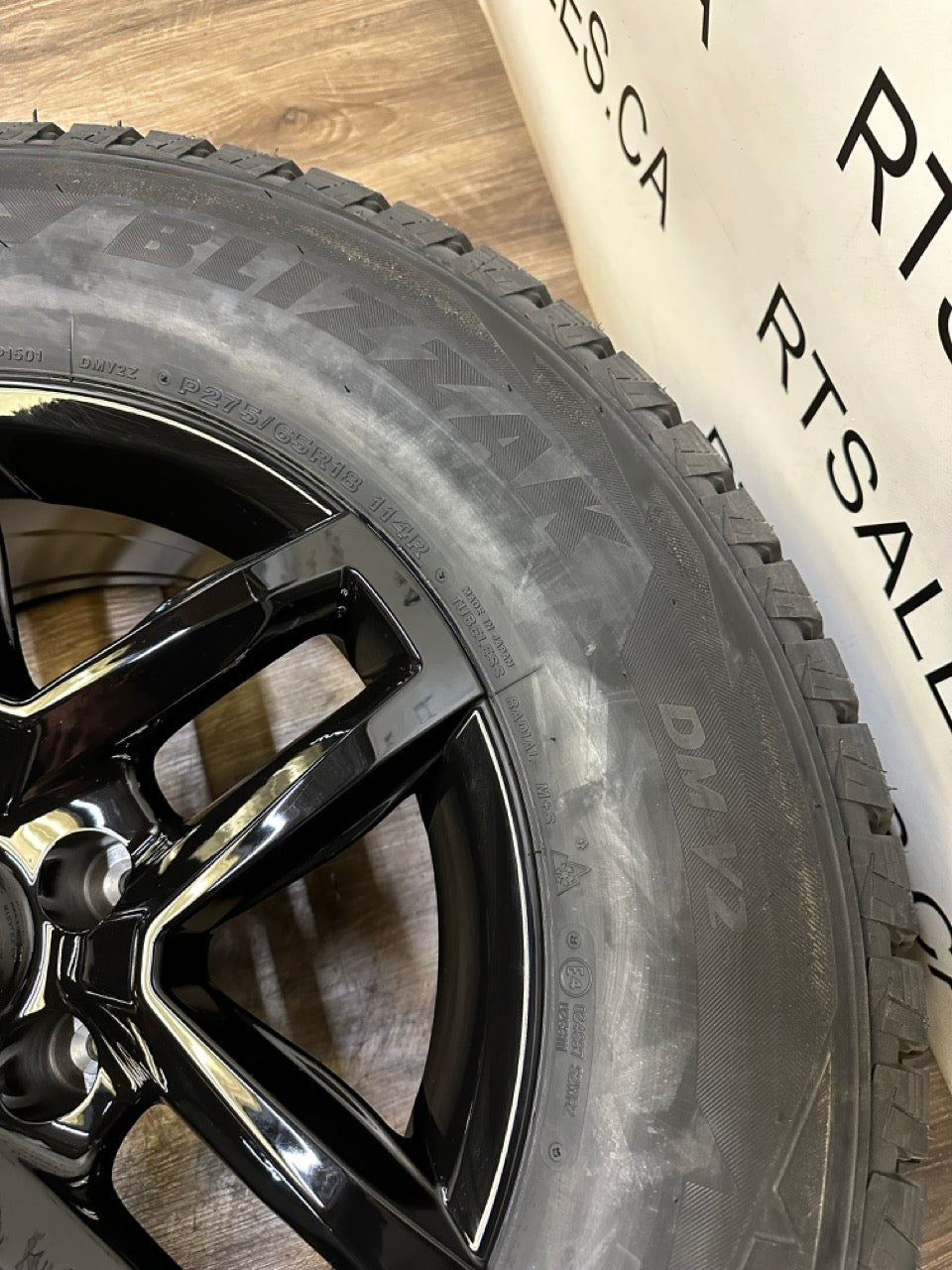 275/65/18 Bridgestone WINTER tires rims Ram 1500
