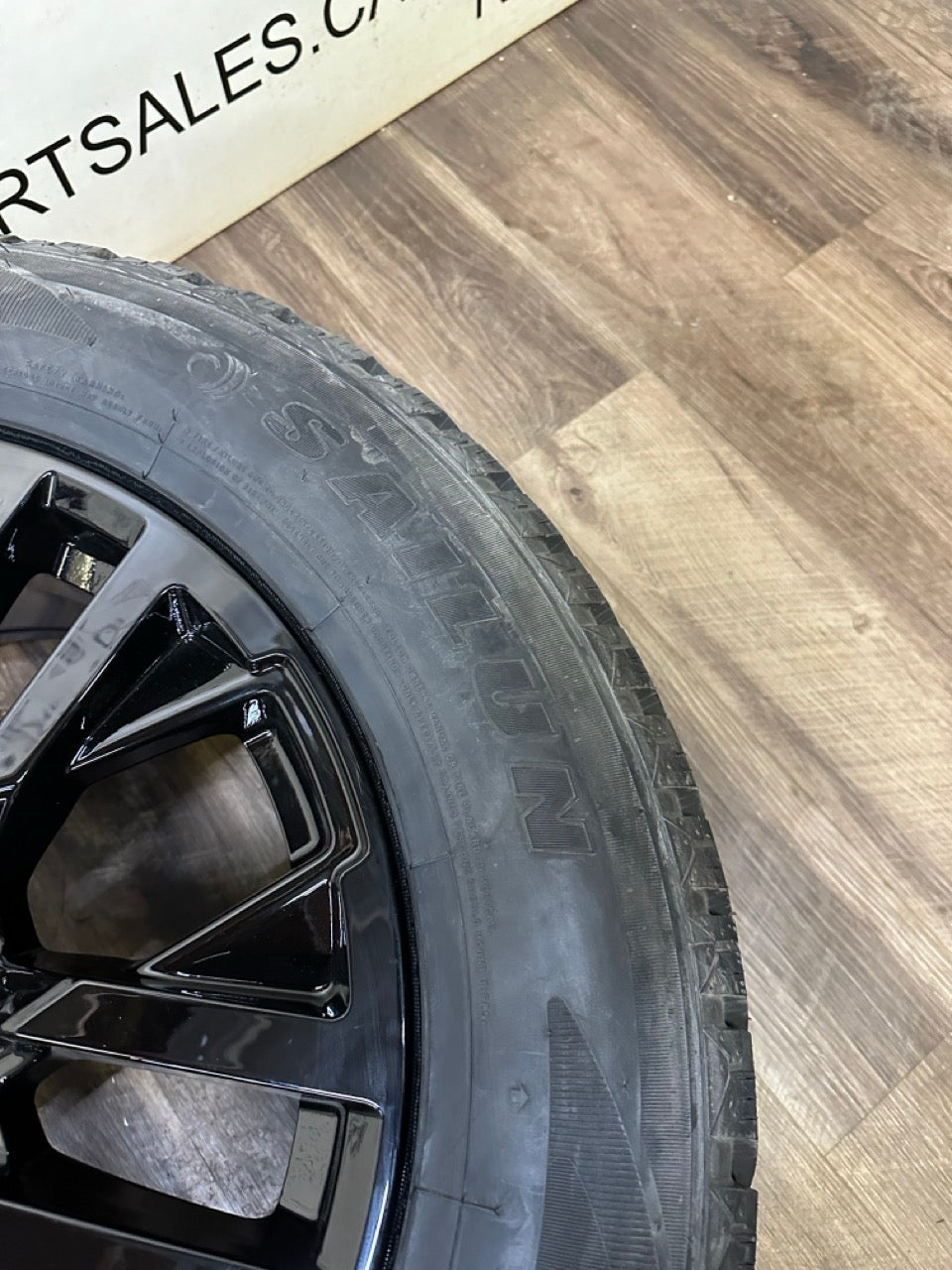 275/60/20 Sailun Winter tires on rims Chevy GMC 1500