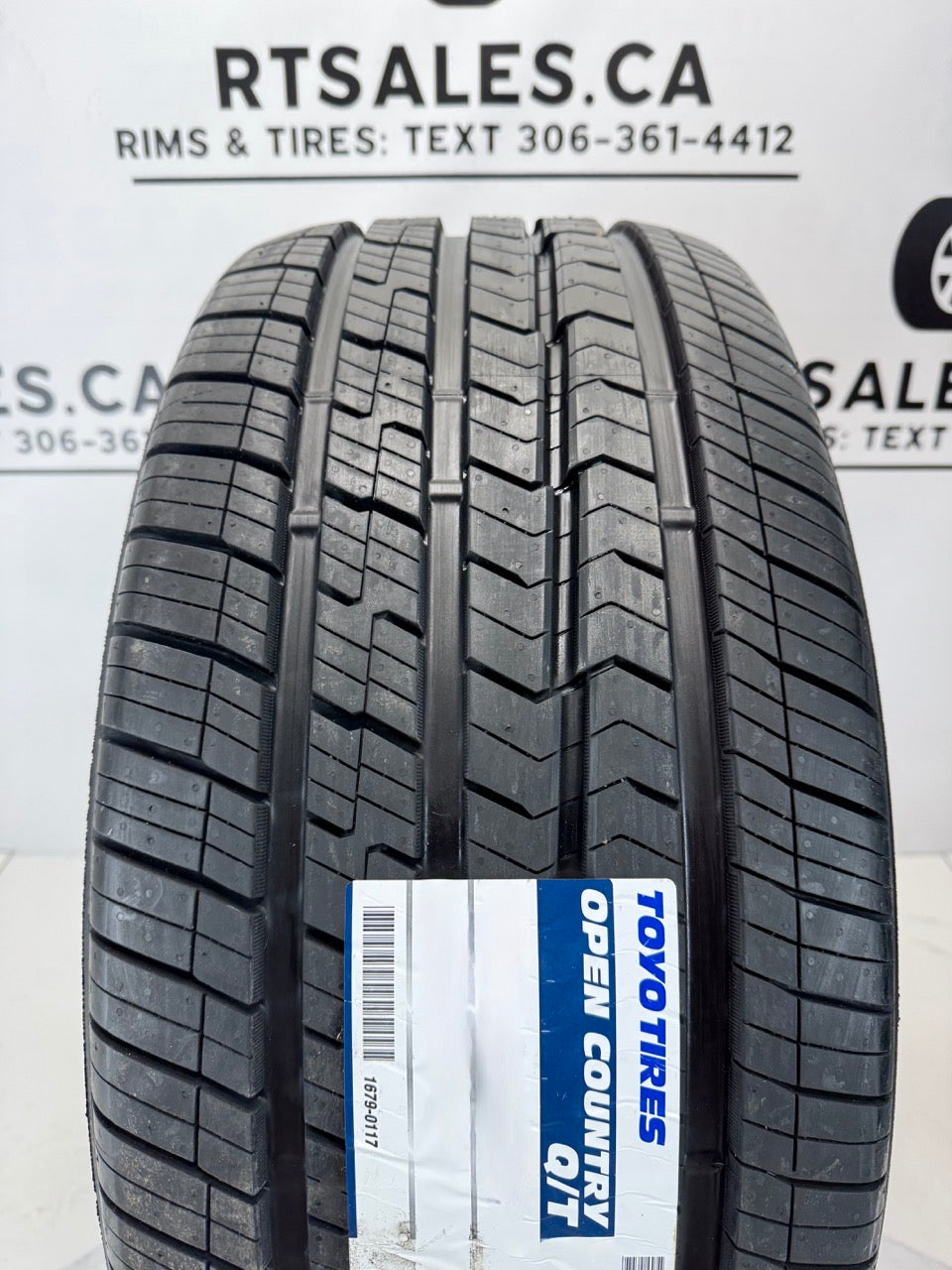 275/45/21 Toyo Open country Q/T All Season