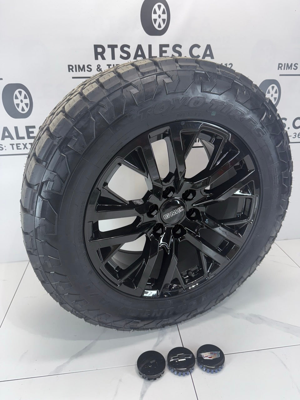 LT275/60/20 Toyo on rims Chevy GMC 1500 Ram 20"