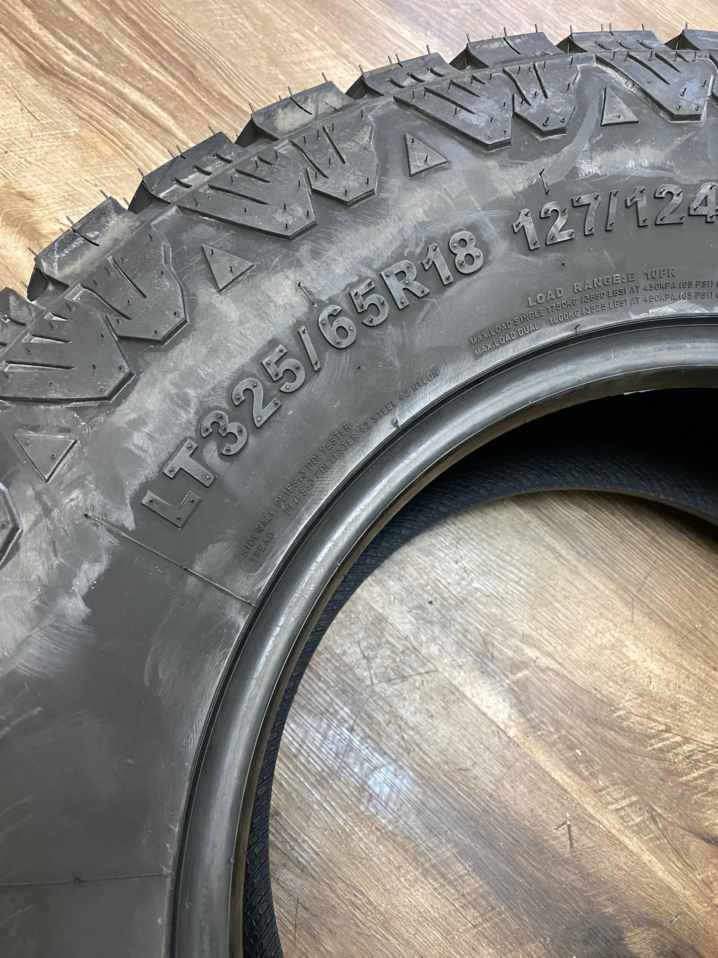 LT 325/65/18 Amp PRO E AW 35x12.5x18