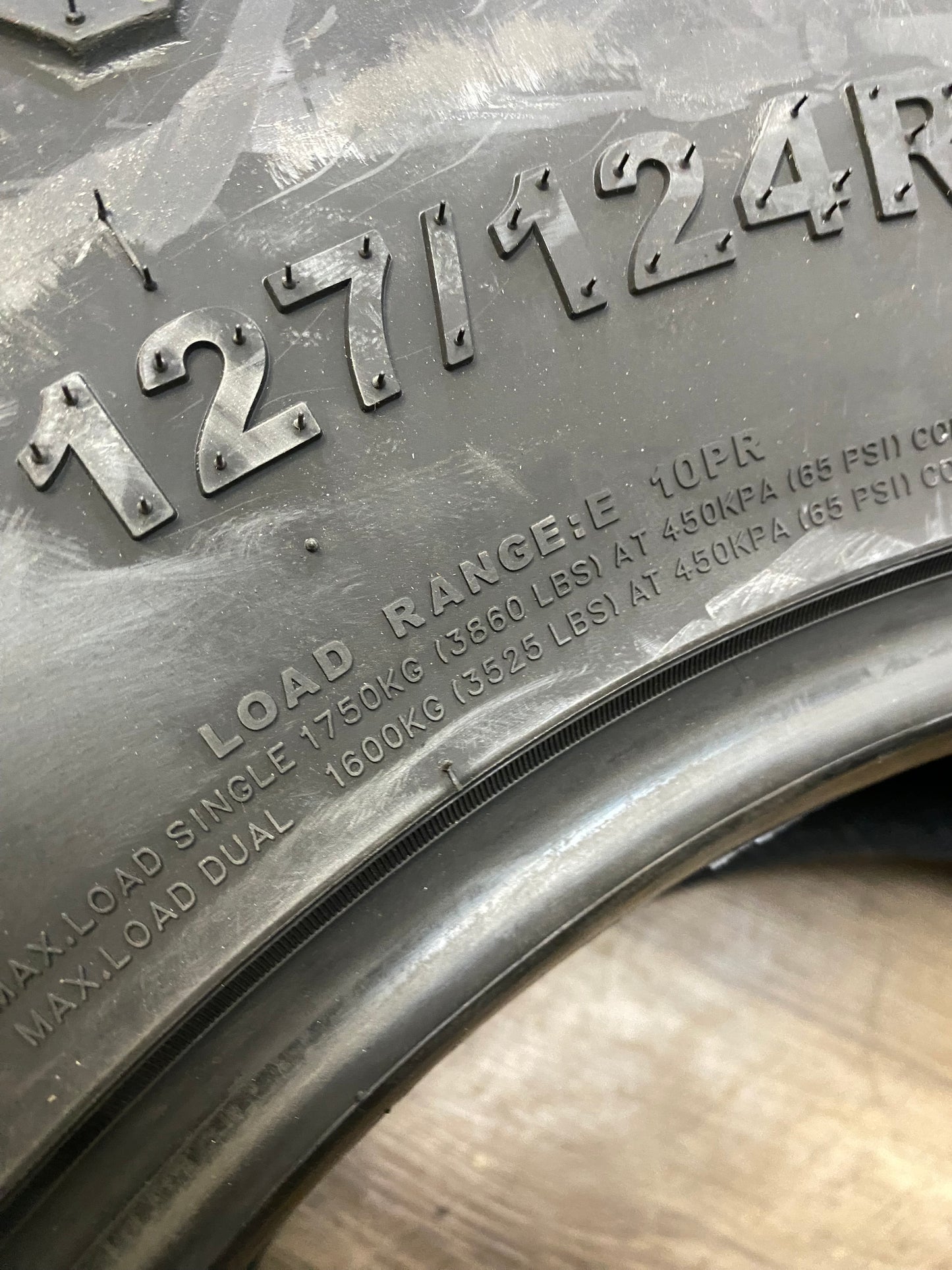 LT 325/65/18 Amp PRO E AW 35x12.5x18