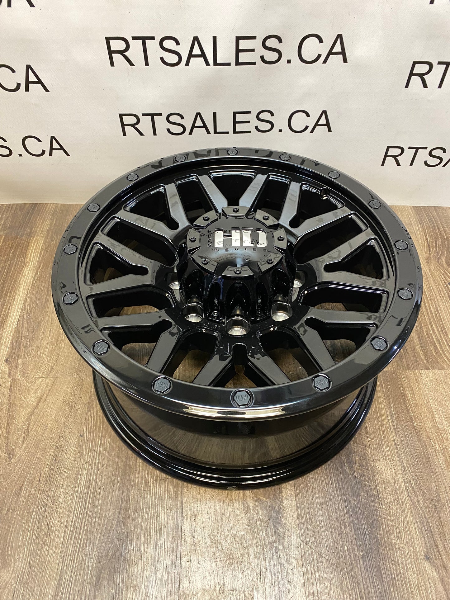 17 inch Fast HD rims 8x170 Ford F-250 F-350 Super Duty