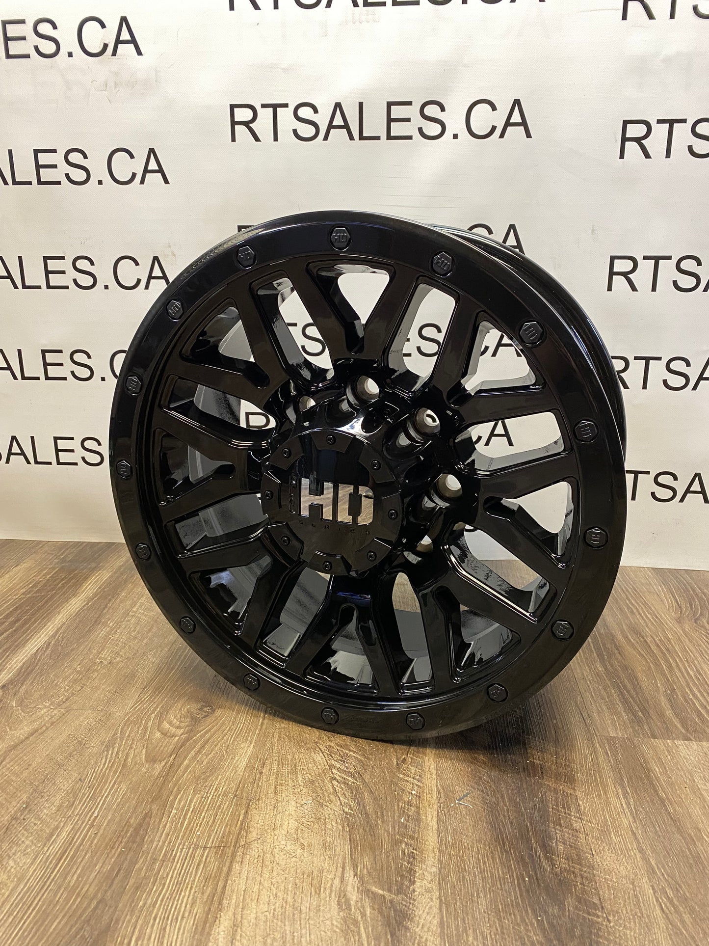 17 inch Fast HD rims 8x170 Ford F-250 F-350 Super Duty
