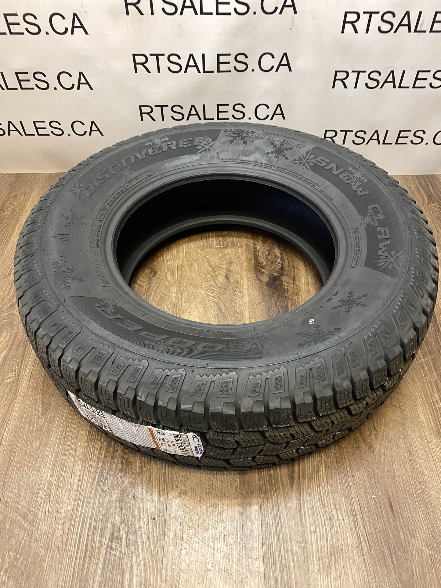 265/70/17 Cooper Discoverer Snow Claw Winter FOUR 17 inch Tires